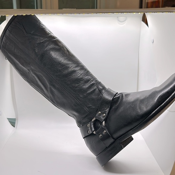 Frye Women’s Phillip Harness Tall Black Leather Boot, Size 9.5 Excellent Cond - Picture 3 of 6